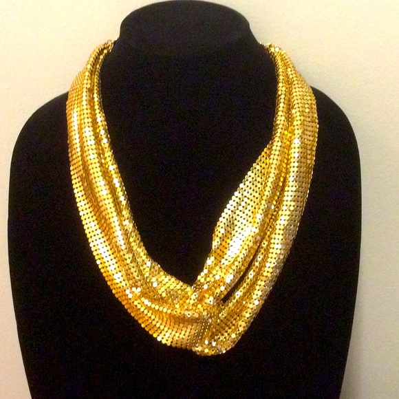 ❤️PRETTY GOLD NECKLACES❤️ - Picture 1 of 8